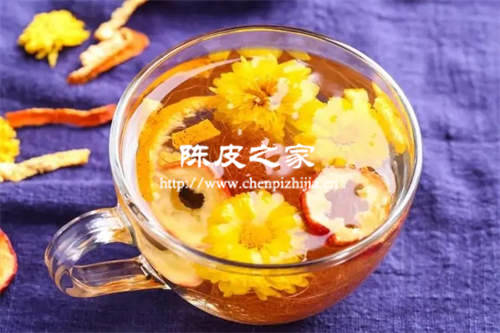 陈皮和菊花一起泡的陈皮菊花茶图片