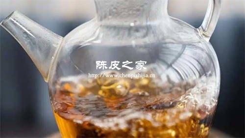 陈皮山楂冰糖泡水喝的功效和作用