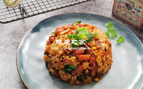 广式陈皮腊味糯米饭的做法