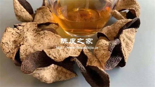 梨和陈皮枸杞一起煮水喝的功效与作用