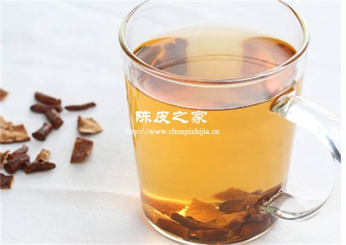 陈皮蒲公英水泡茶有哪些功效 陈皮与蒲公英泡水的功效