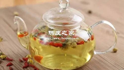 蒲公英根玫瑰花茶橘子皮和枸杞一起泡水吗