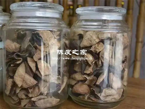 陈皮罐里放干燥剂好吗 有毒吗