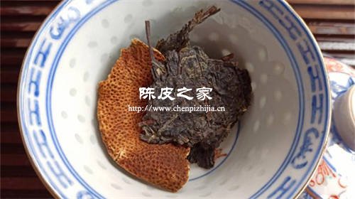 白茶陈皮枸杞泡水喝的功效和作用禁忌