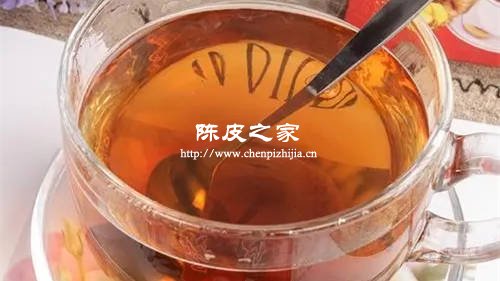 陈艾陈皮生姜甘草紫苏红糖熬水的功效和方法