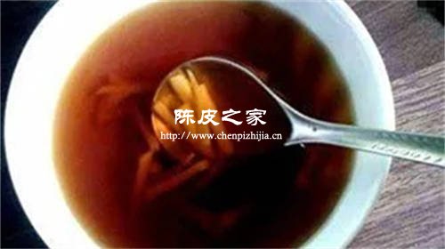 陈艾陈皮生姜甘草紫苏红糖熬水的功效和方法