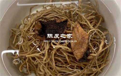 鱼腥草和陈皮煮水喝会甜吗