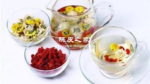 黄芪和枸杞菊花陈皮泡水喝有什么作用