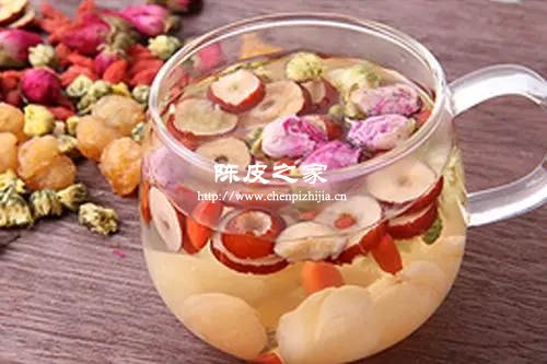 陈皮枸杞红枣玫瑰花泡水喝的功效