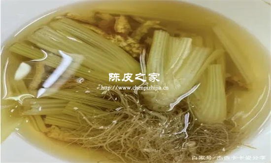 芹菜根和陈皮泡水喝的功效