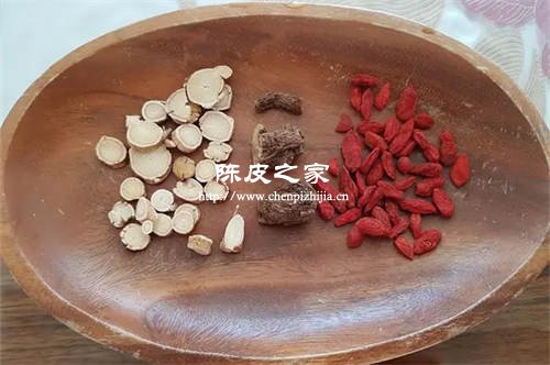 陈皮能与当归黄茋玫瑰花泡水吗