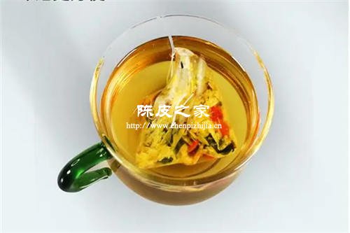 陈皮甘草菊花百合可以一起泡吗