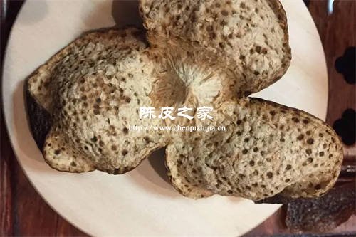 新会陈皮的油室为什么逐渐变黑