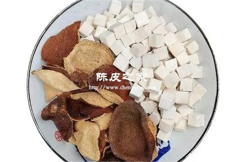 陈皮跟茯苓泡水喝有什么功效