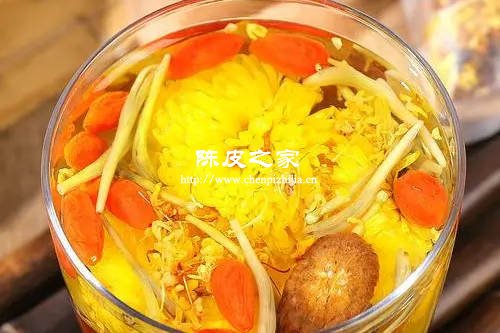 金银花菊花枸杞陈皮能掺在一起喝水吗