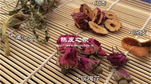 陈皮薄公英玫瑰花一起泡水喝