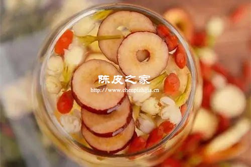 陈皮山楂枸杞冰糖泡水喝有什么功效