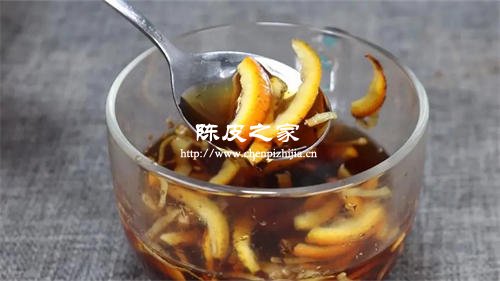 陈皮和生姜泡水喝的功效与作用