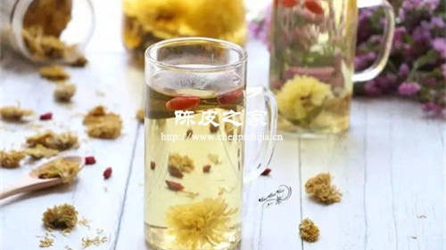 茯苓玫瑰加蒲公英泡水喝的功效与作用