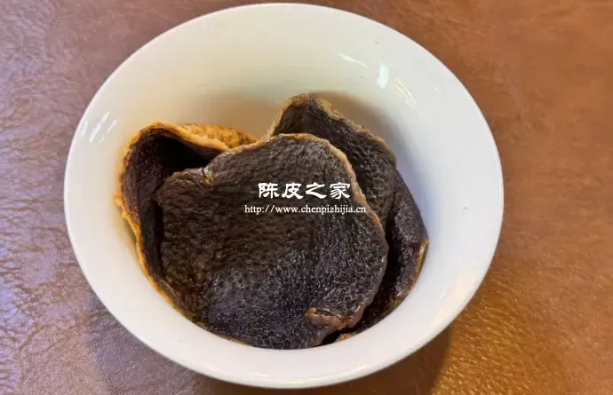 新会陈皮泡水