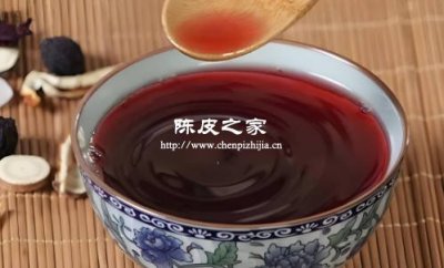 陈皮水的颜色是深红色的对不对，是不是工艺皮