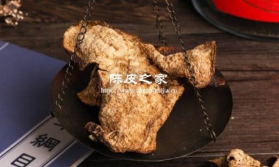 买的陈皮为什么内馕那层颜色很黄呢