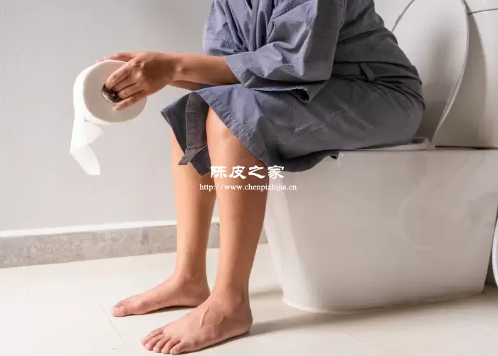 陈皮泡水这4种人千万不要喝，否则会伤身！