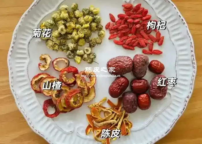 陈皮可以和红枣枸杞桂圆一起泡水喝吗