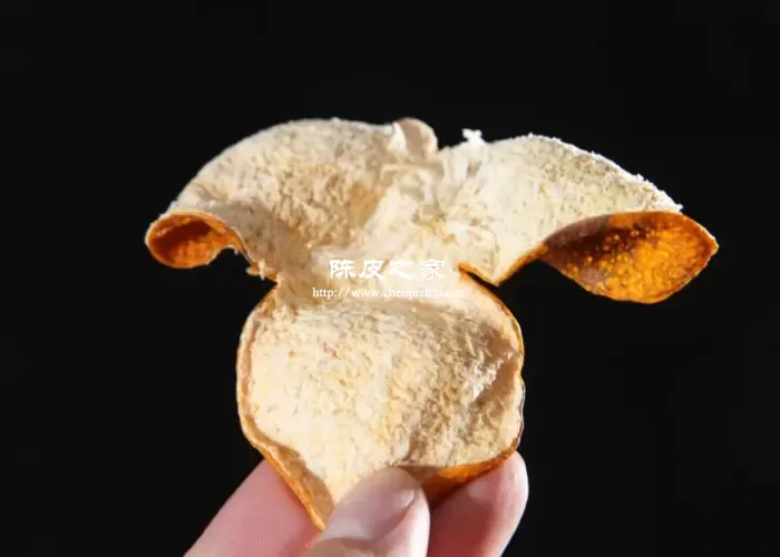 陈皮雪梨汤陈皮需要去白吗？去白不去白的功效是什么？