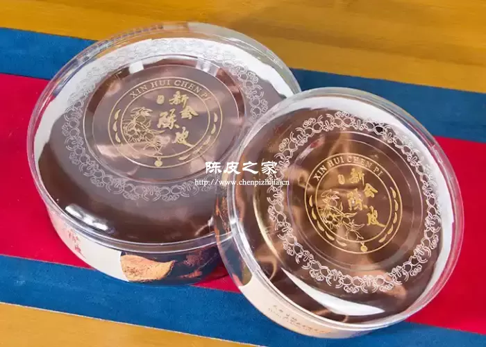 装陈皮玻璃罐好还是食品塑料盒好