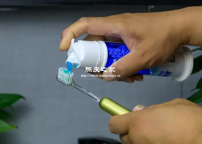 陈皮刷牙可以美白牙齿么