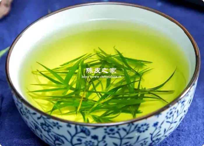 陈皮和竹叶能一起喝吗，有哪些功效与注意事项？